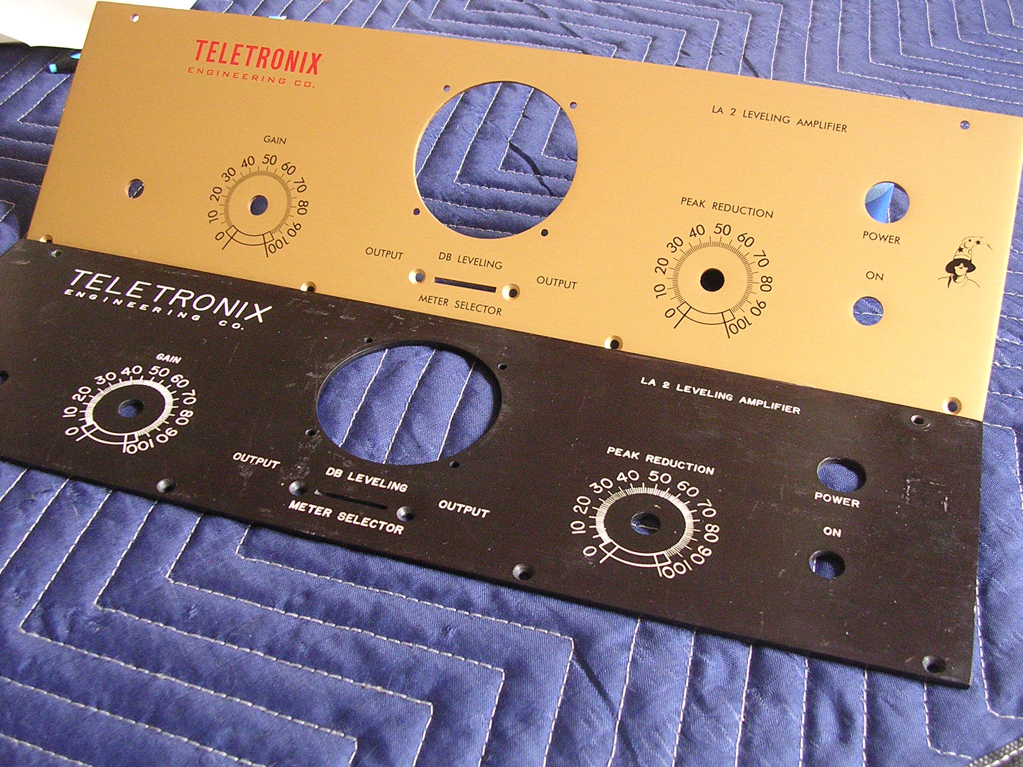 Gold LA2 Panel
